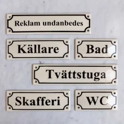 Emaljskylt - Pantry vit/svart