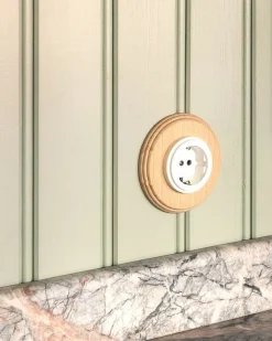 Insats jordat eluttag vit plast - Fontini infällt