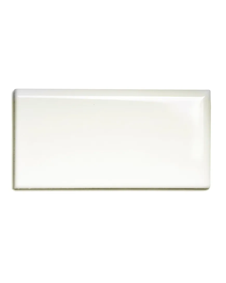 Kakel Victoria - 7,5 x 15 cm elfenbensvit bullnose höger hörn