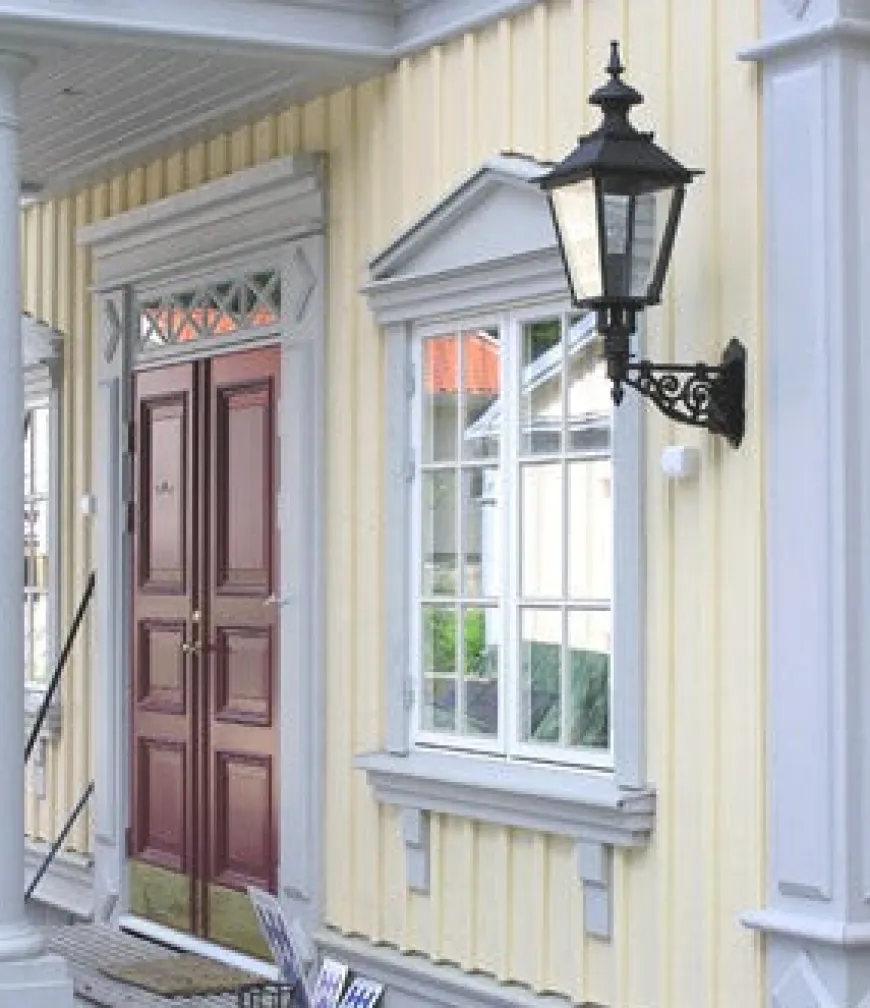 Utomhuslampa - Fasadlykta Solvik M4