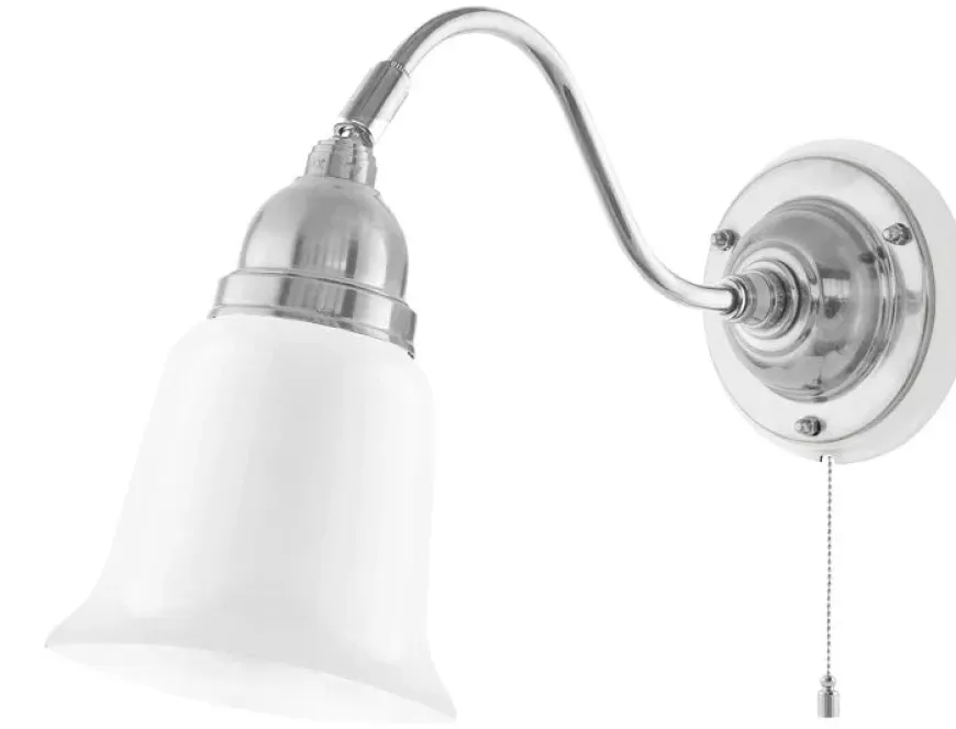 Vägglampa - Runeberg nickel, opalvit klocka