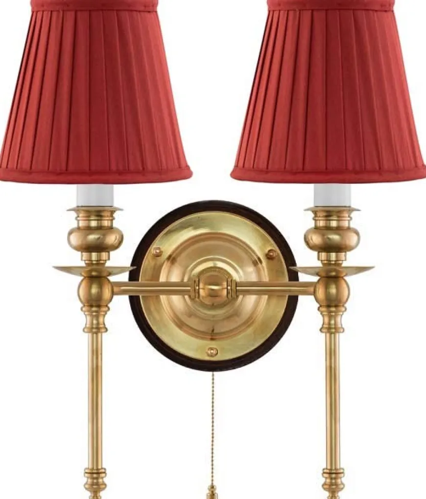 Vägglampa - Wivallius mässing, röd tygskärm