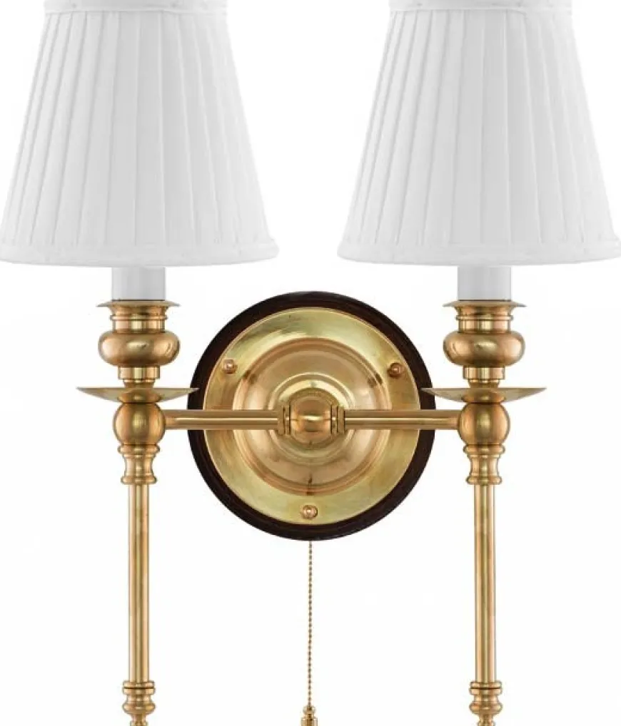 Vägglampa - Wivallius mässing, vit tygskärm