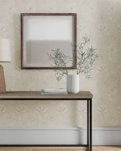 William Morris & Co. Tapet - Chrysanthemum Toile Eggshell/Gold